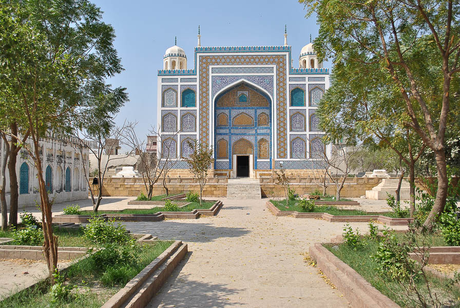 mianghulamshahkalhorotomb_BIG.jpg