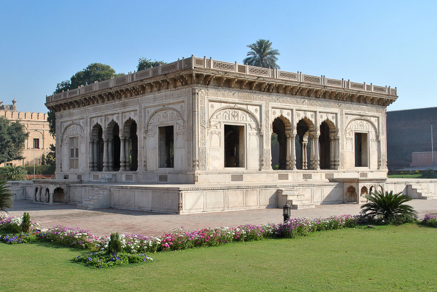 Hazuri Bagh and Baradari, Lahore, Pakistan