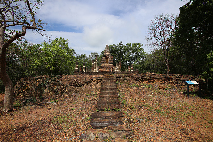 Wat Khao Phra Bat Noi, Sukhothai, Thailand